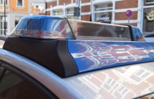Messerangriff auf Polizisten an der Ostsee – 22-jähriger Afghane attackierte mehrere Beamte mit einem Küchenmesser