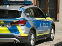 Messerangriff an Theresienwiese: Nach Schusswaffengebrauch der Polizei – Täterin verstirbt im Krankenhaus – 2 Verletzte