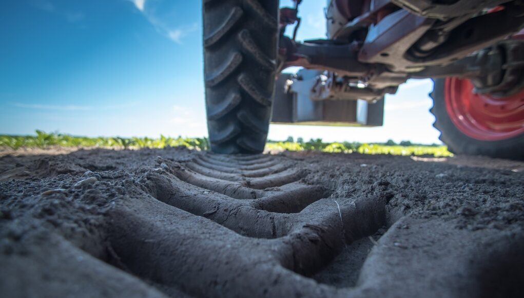 tractor, agricultural engineering, field