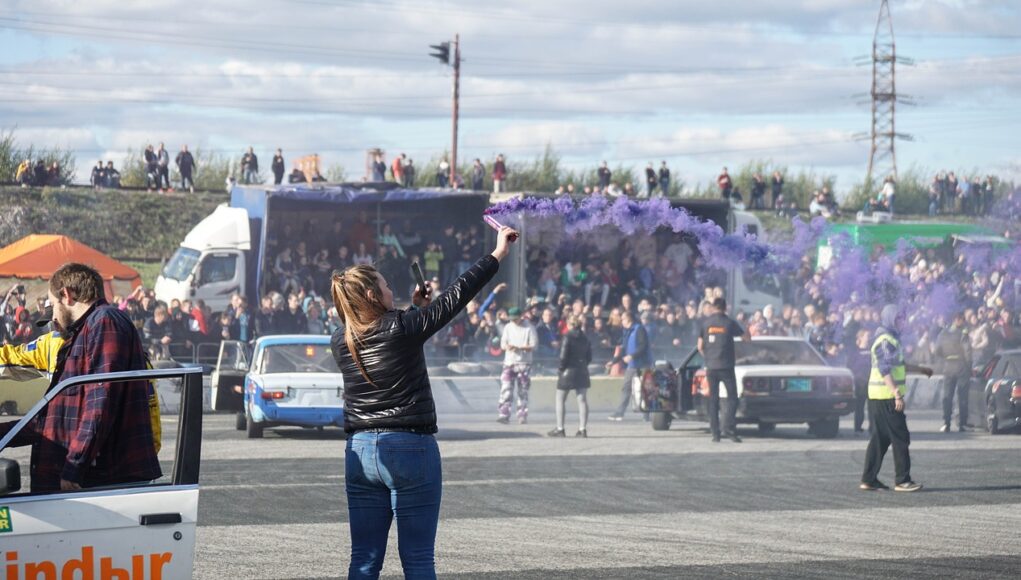 woman, smoke, car