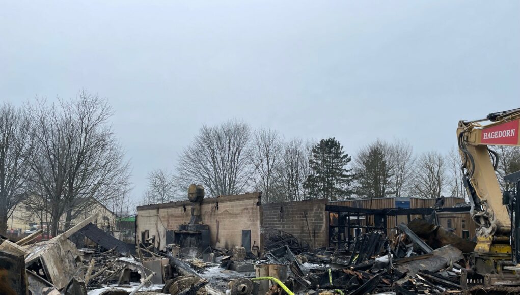 Die Produktionshalle brannte vollständig nieder.