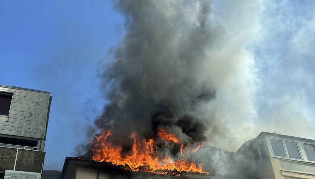 Brand mit mehrfacher Menschenrettung